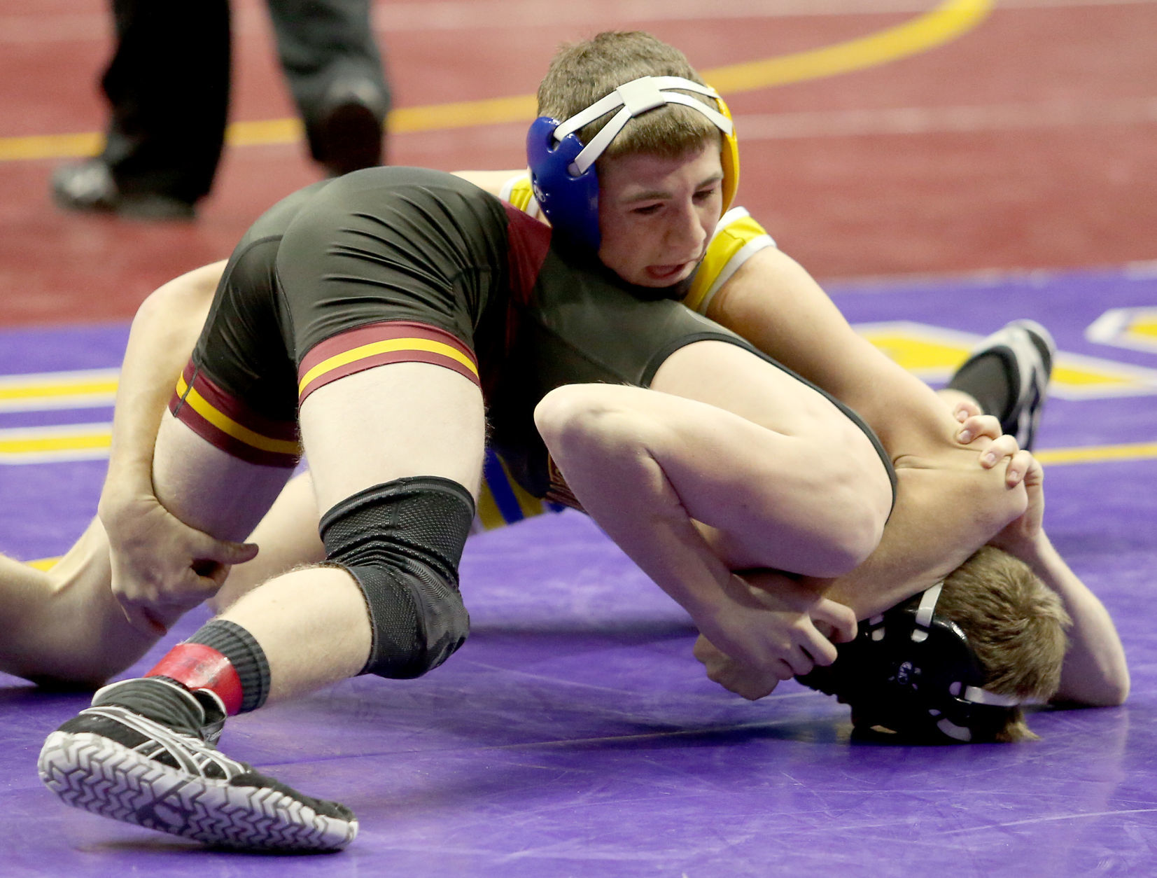 021519-qct-IA-HS-Wrestling-019